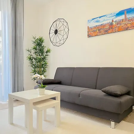 Villa Laura Apartments Apartment