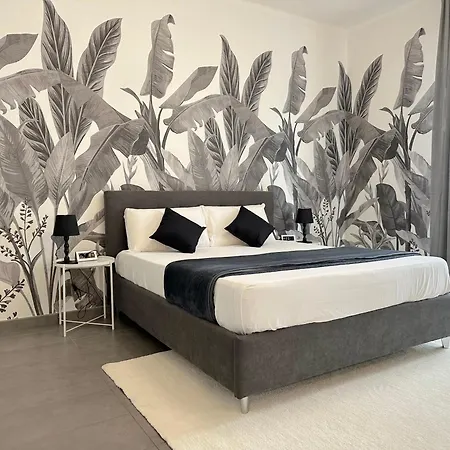 Villa Laura Apartments *